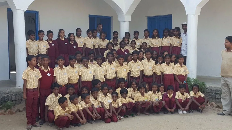Les enfants de l'école soutenue par l'association VTIndia Tours
